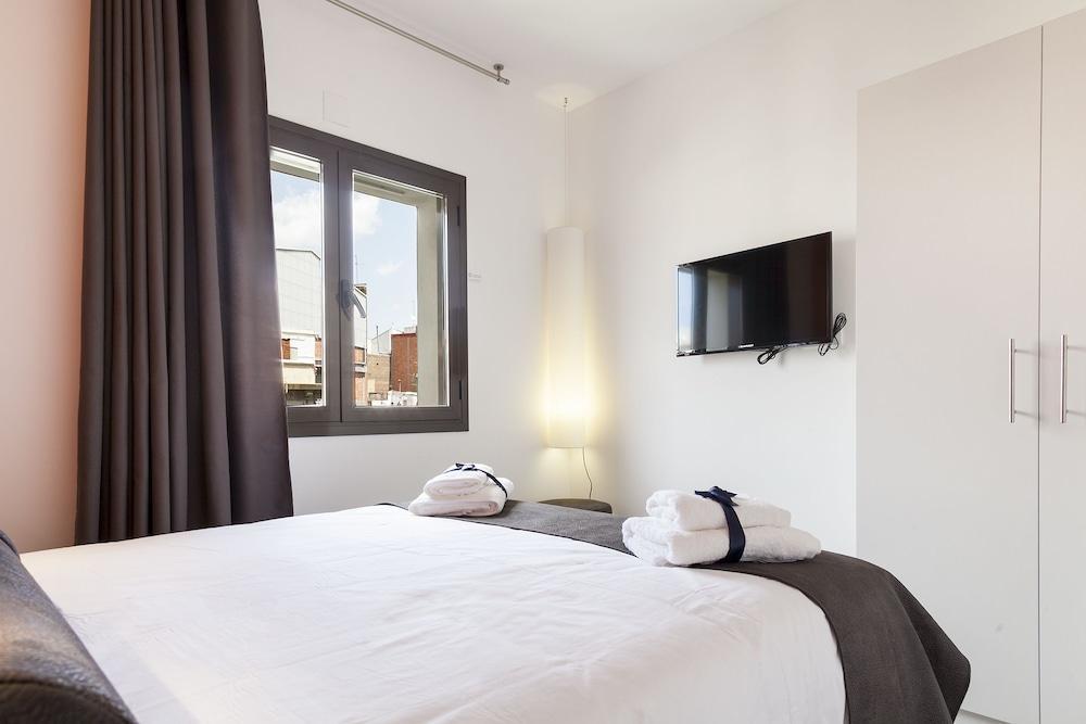 Habitat Apartments Adn Барселона Экстерьер фото